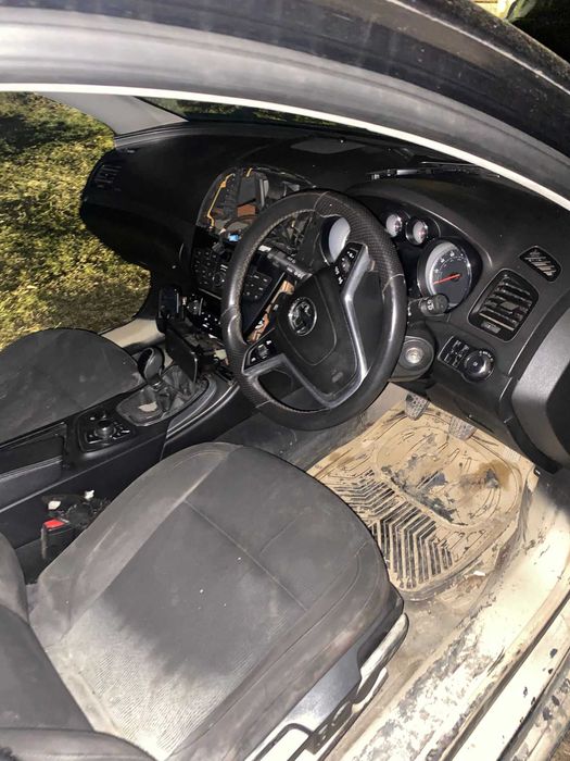 Dezmembrez Opel Insignia 2.0 Diesel