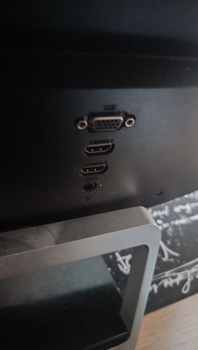 Монитор HP pavilion 23