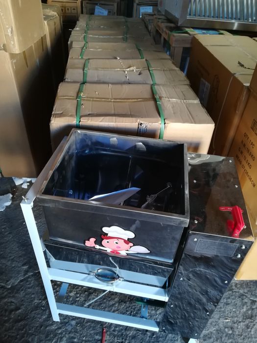 Месобъркачка,тестомесачка,Месобъркачка с ел. Мотор