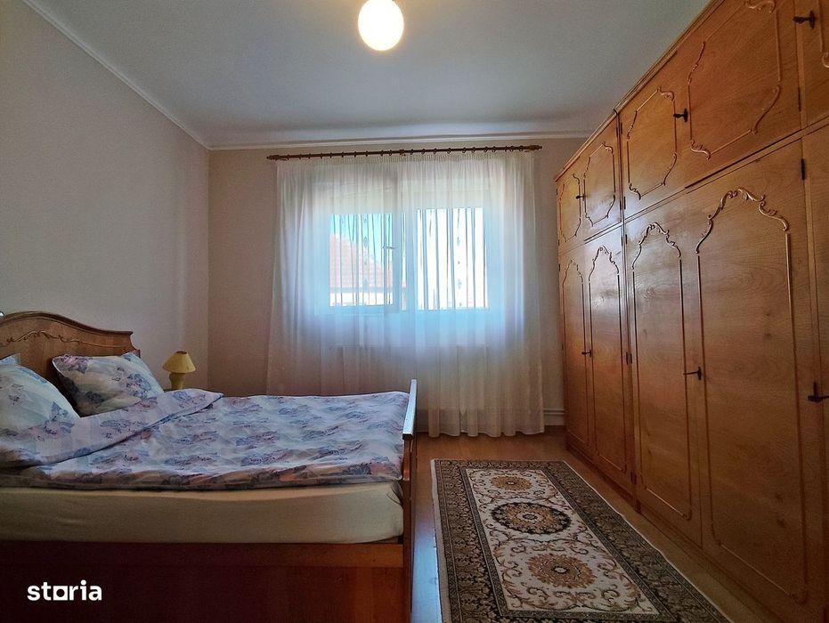 Casa la tara in Sacadat, Bihor, teren 2826 mp, acces auto - Vanzare