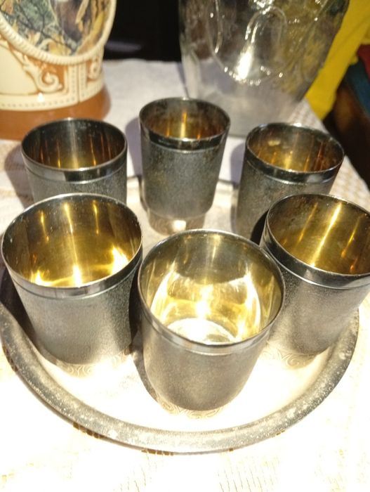 Посуда для сервировки