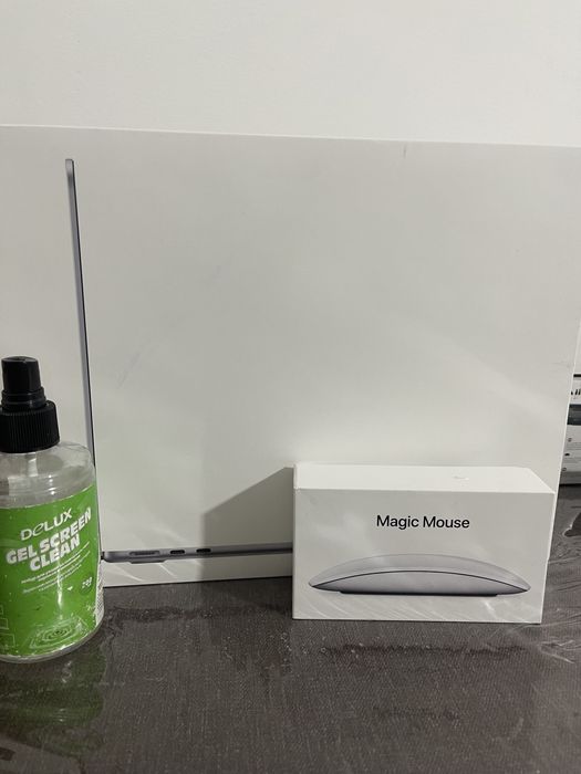 Ноутбок MacBook Air14