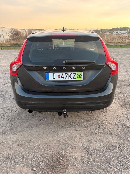 VOLVO V60 2012 — imagine 2