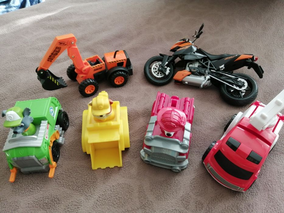 Бебешки колички и мотор