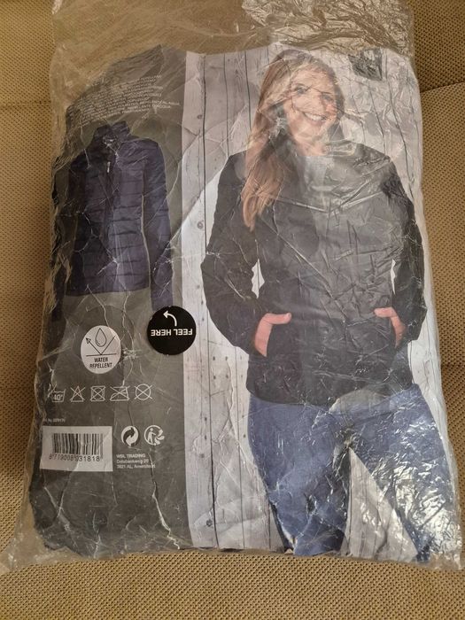 Дамско пролетно яке