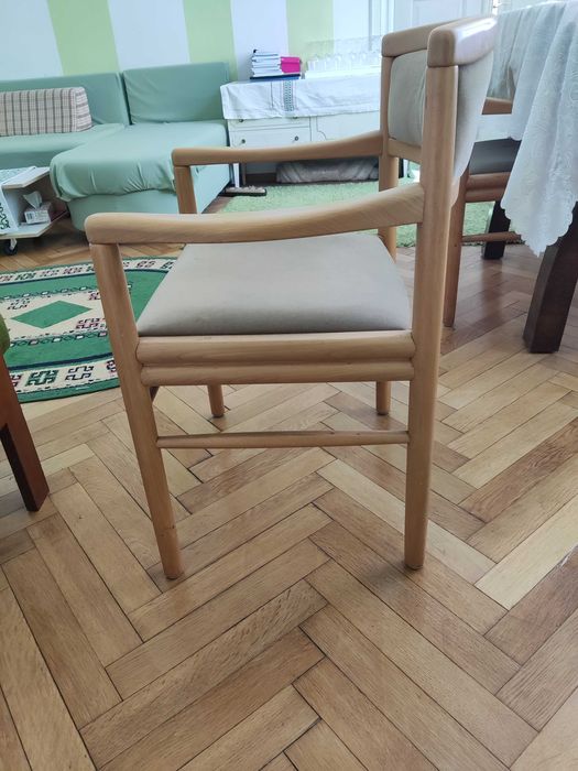 vand sifonier,  masina de spalat 5 kg,  2 fotolii, scaune, mobilier