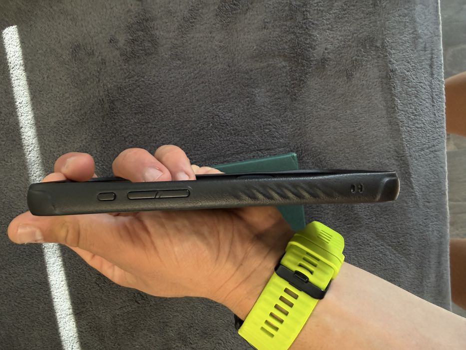 Кейс Mous Iphone 16 pro max