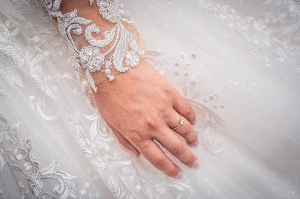 Fotograf Evenimente - Servicii Foto-Video Nunta Cununie Botez Majorat