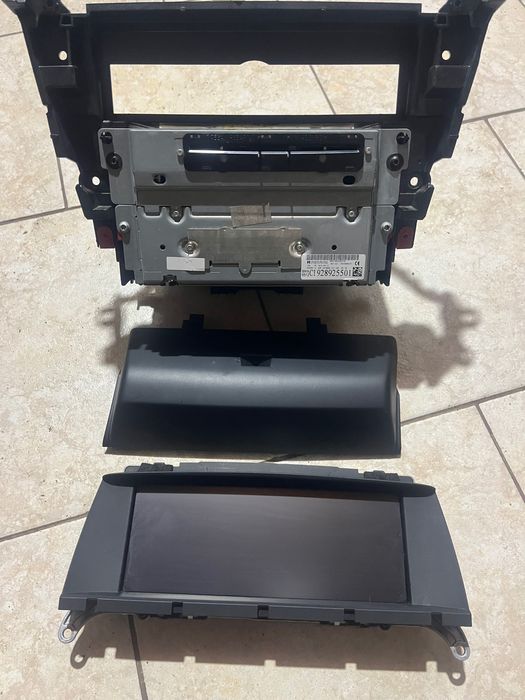 Vând navigație mare BMW x3 f25