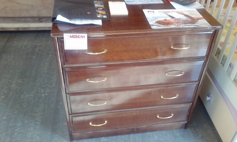 Скринове от Масив.НАЛИЧНИ!