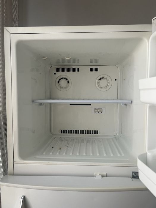 Холодильник.