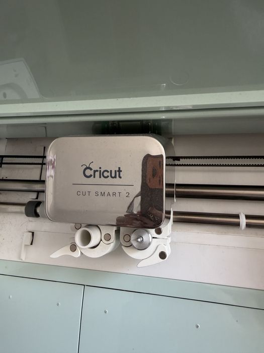 Cricut  explore air 2