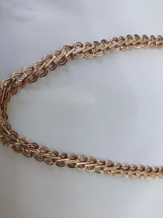 Продам золотую цепь