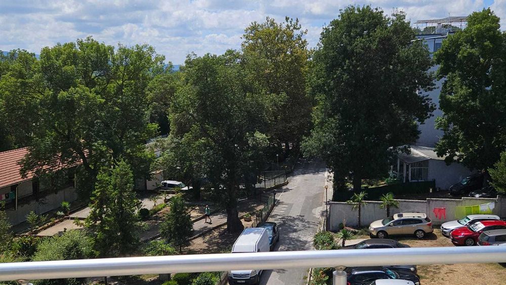 Двустаен апартамент в Китен, без такса с гледка море