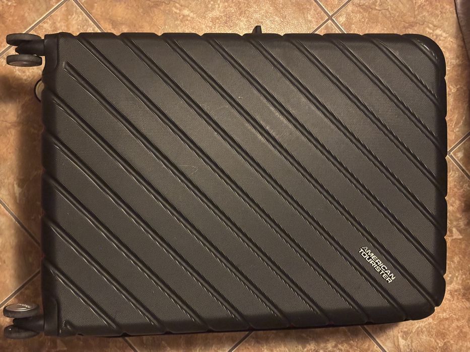 Valiza / Troller American Tourister