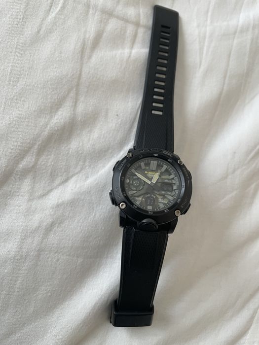 Casio G-Shock GA-2000 Carbon Core Guard – черен