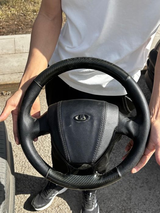 Руль приора 2. 1