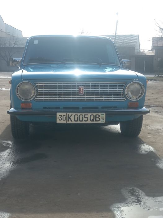 Сотилади ок ранги краскаси бита крилода бор колган жийга жавоб