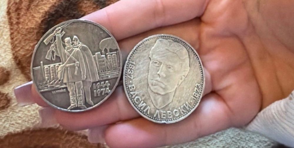 Стари български монети