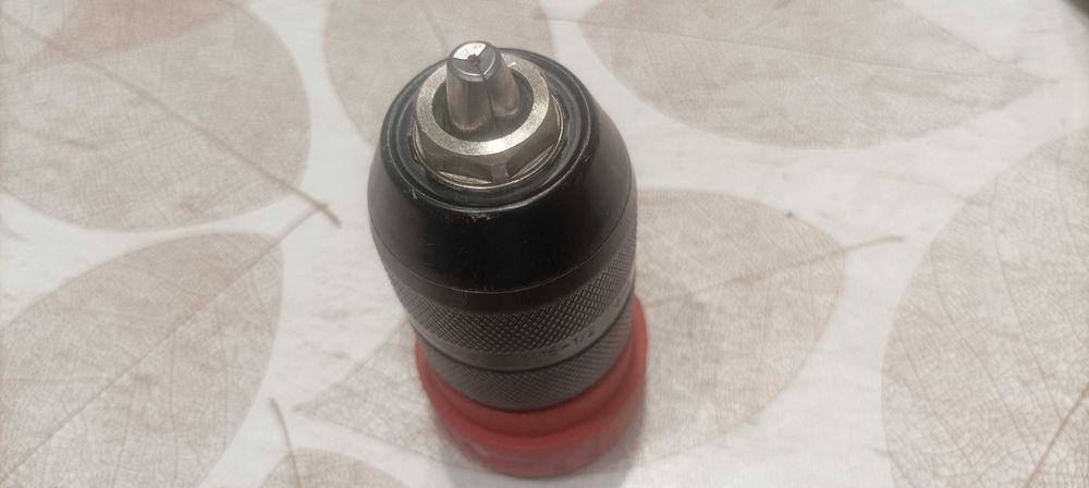 патронници  за перфоратор БОШ , МЕТАБО , Елпром конус 16мм.