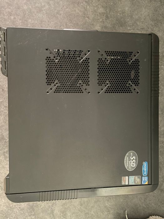 Carcasă pc gaming cooler master CM 690 II