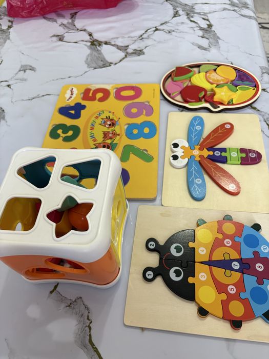 Продается развивающие игрушки