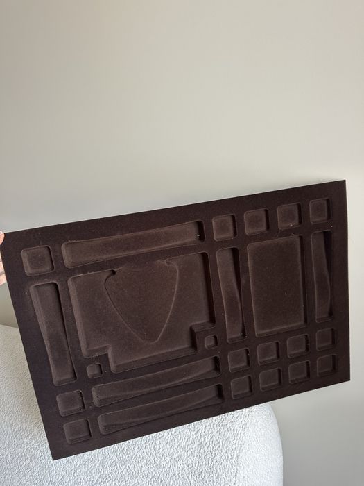 Органайзер за шкаф за бижута