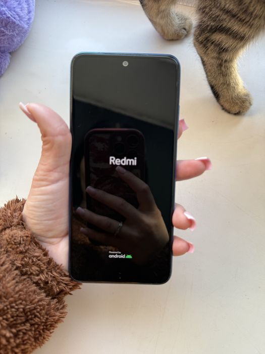 Продам телефон Редми