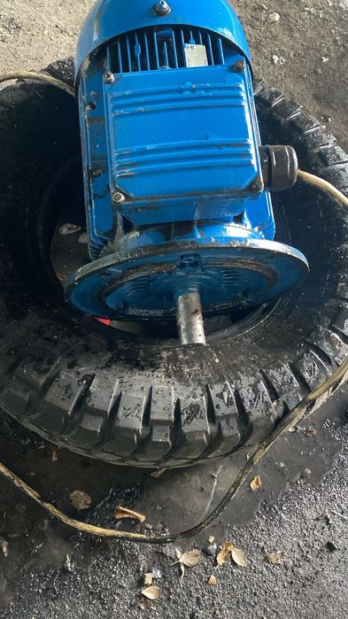 Электро двигатель Асинхронный