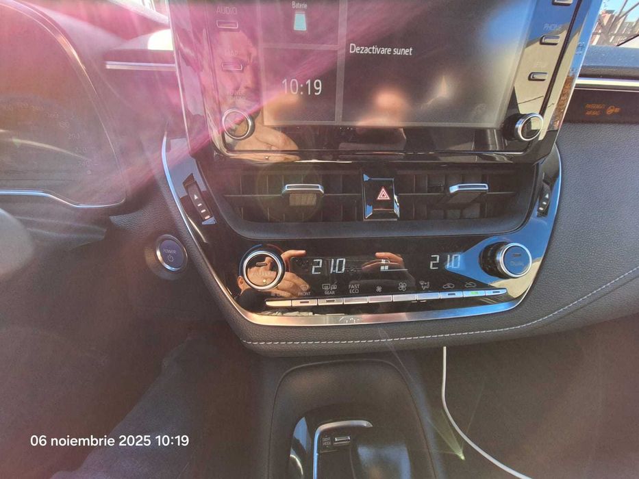 Toyota Corolla de închiriat pentru Bolt/Uber -CASCO