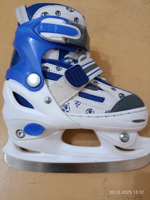 Коньки детские раз 30-33
