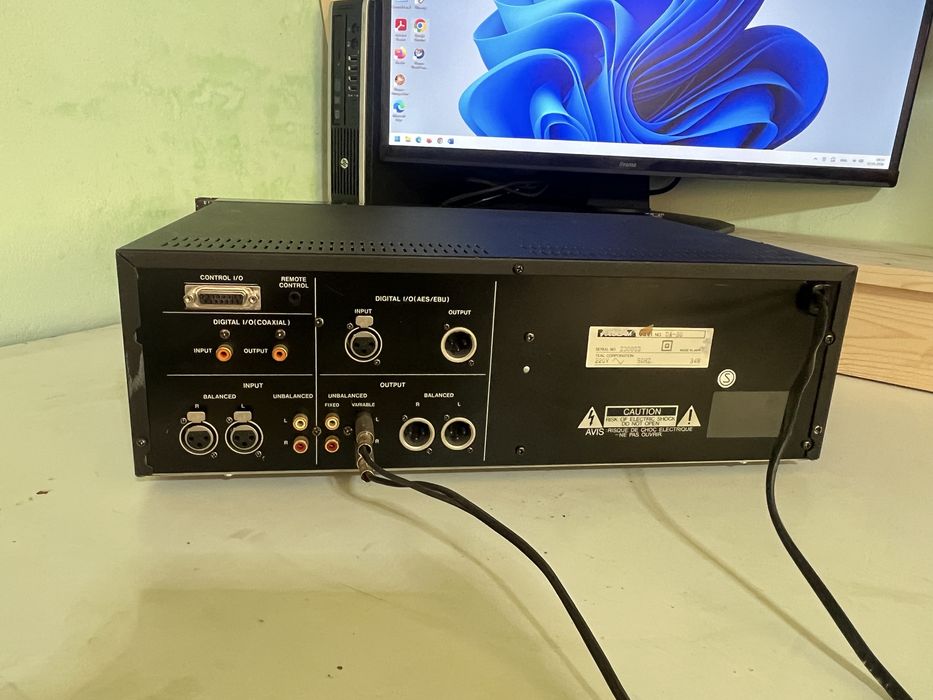Vand  DAT Tascam DA 30