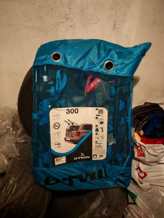 Багажник за велосипеди от  DECATHLON, марка B-TWIN, модел -300- нов