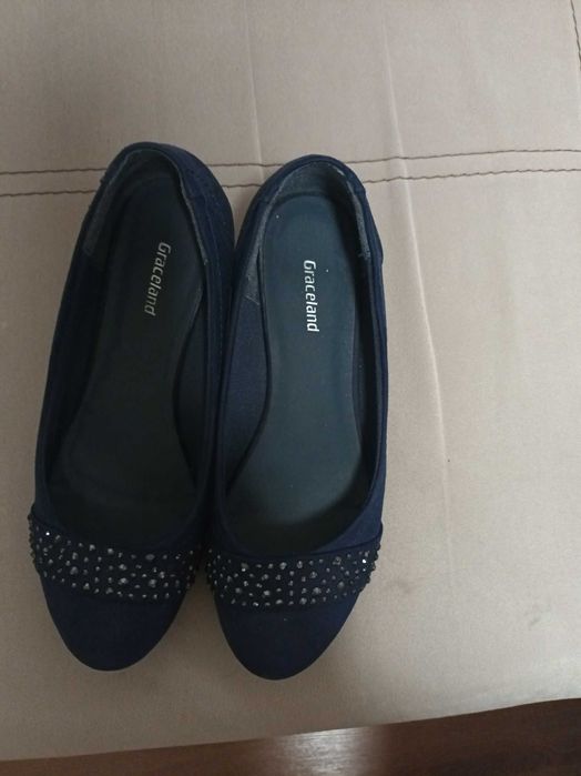 Дамски обувки 37 номер