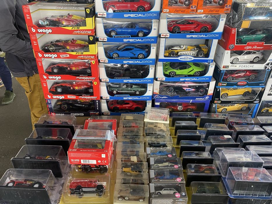 Machete auto diverse scari si modele Audi Mercedes Bmw Ford Porsche