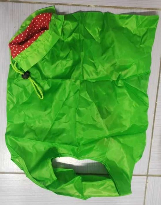 сумка складная в форме клубники