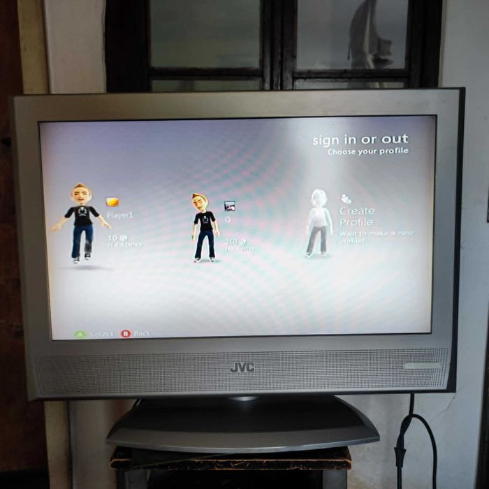 JVC LCD 26-инчов телевизор