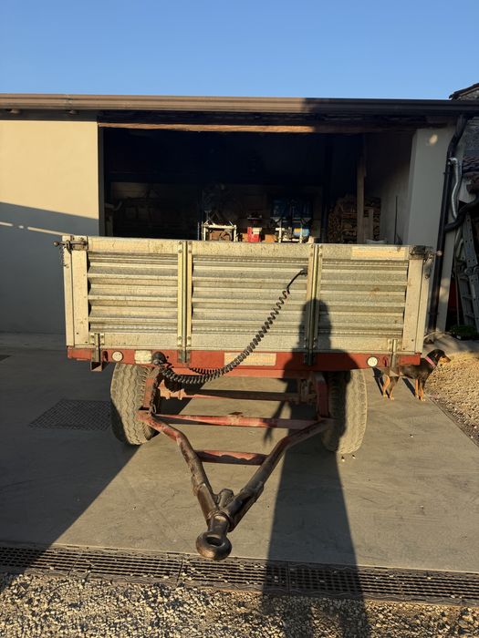REMORCĂ AGRICOLĂ Italia 4x2 – Nu ruginește – Cauciucuri ca noi
