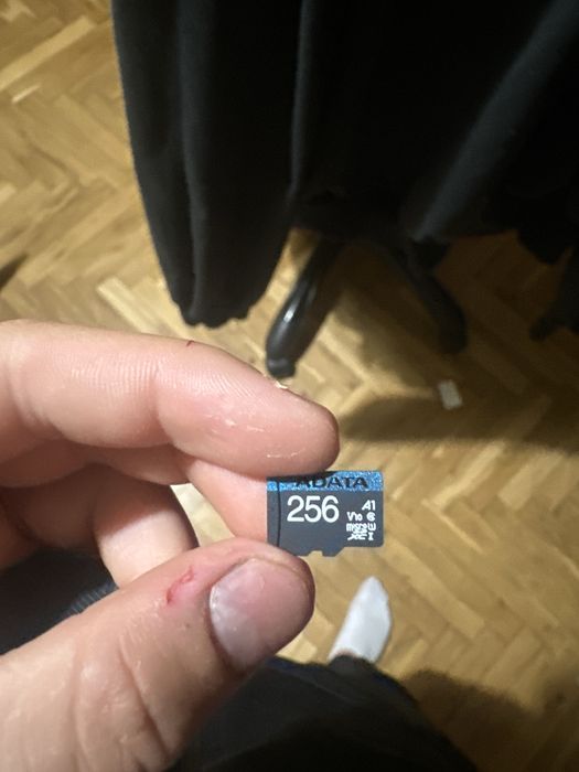 Go pro hero 5  + подарак карта памент 256gb