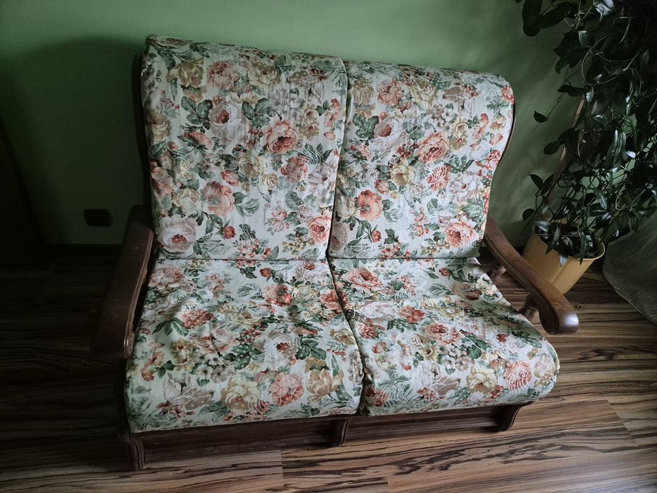 Canapea lemn masiv, 2 locuri extensibila