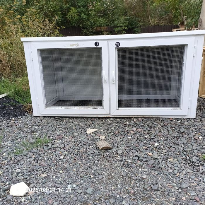 Клетки для собак и кошек