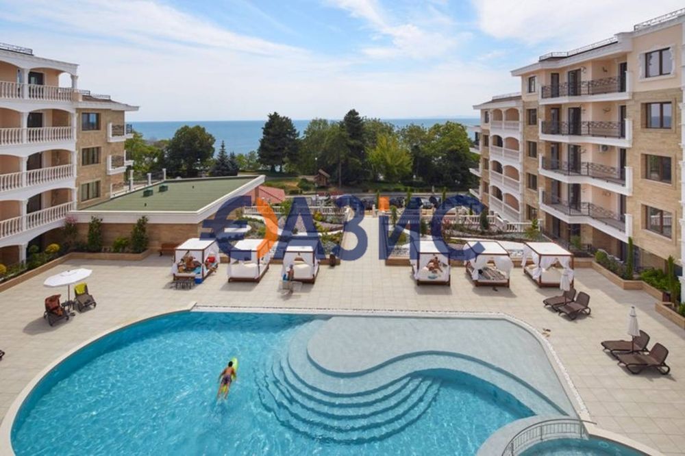 Продава се Четиристаен апартамент в Несебър - 326 кв.м за 1121 €/кв.м - Снимка #7