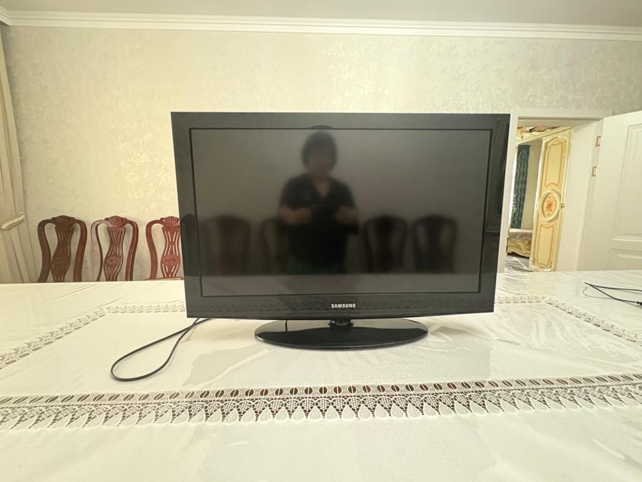 Продам телевизор Самсунг