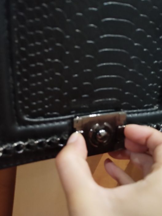 Дамска чанта малка