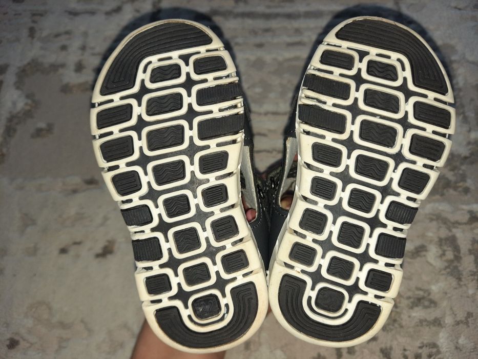 Сандали детские 22 размер