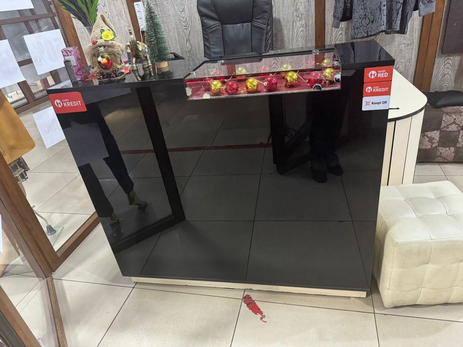 Продам красивый ресепшн