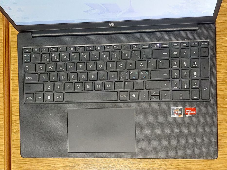 Laptop HP Ryzen 5 7520u 2,8Ghz/4,3Ghz, 16GB DDR5, 512GB, Radeon, Win11