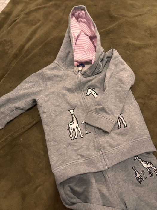 Одежда вещи на девочку 104 110