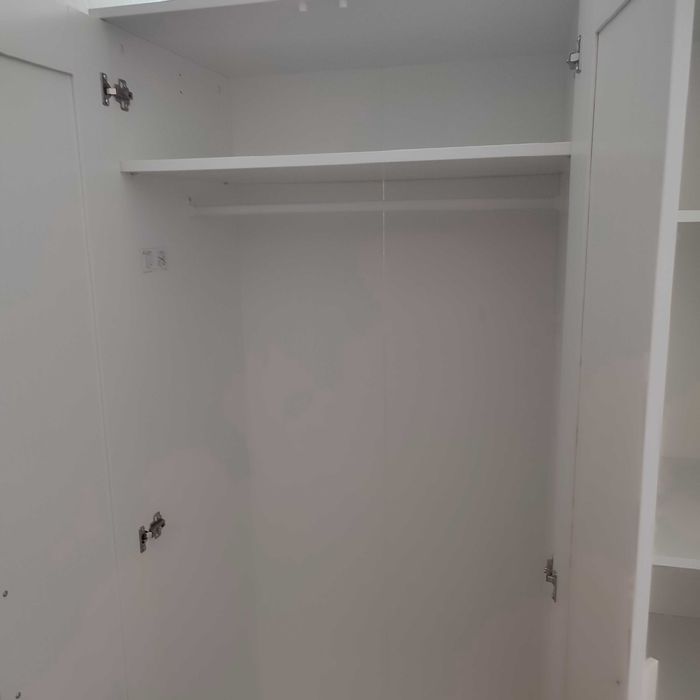 Шкаф IKEA (Бримэнс)