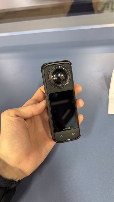 Insta360 x4 2025